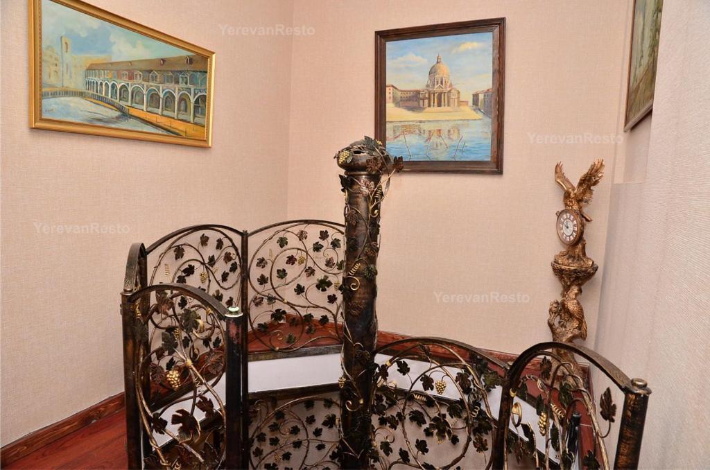 Votre Maison Erévan Extérieur photo