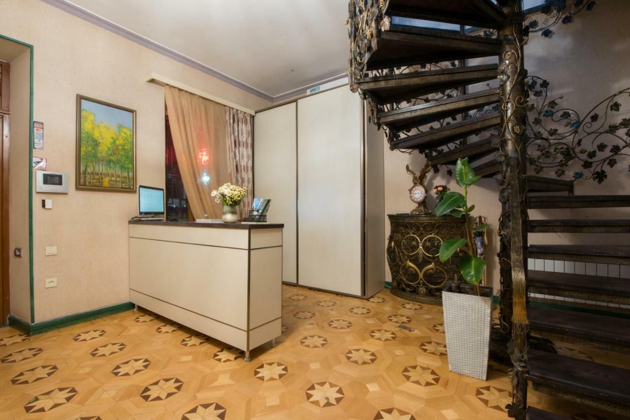 Votre Maison Erévan Extérieur photo